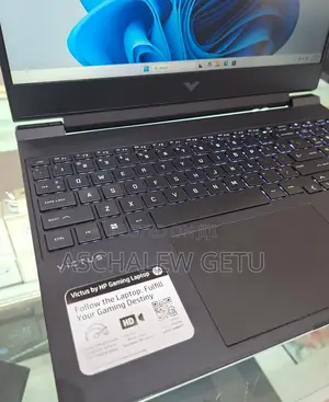 New Laptop HP Victus 15 32GB AMD Ryzen 5 SSD 1T