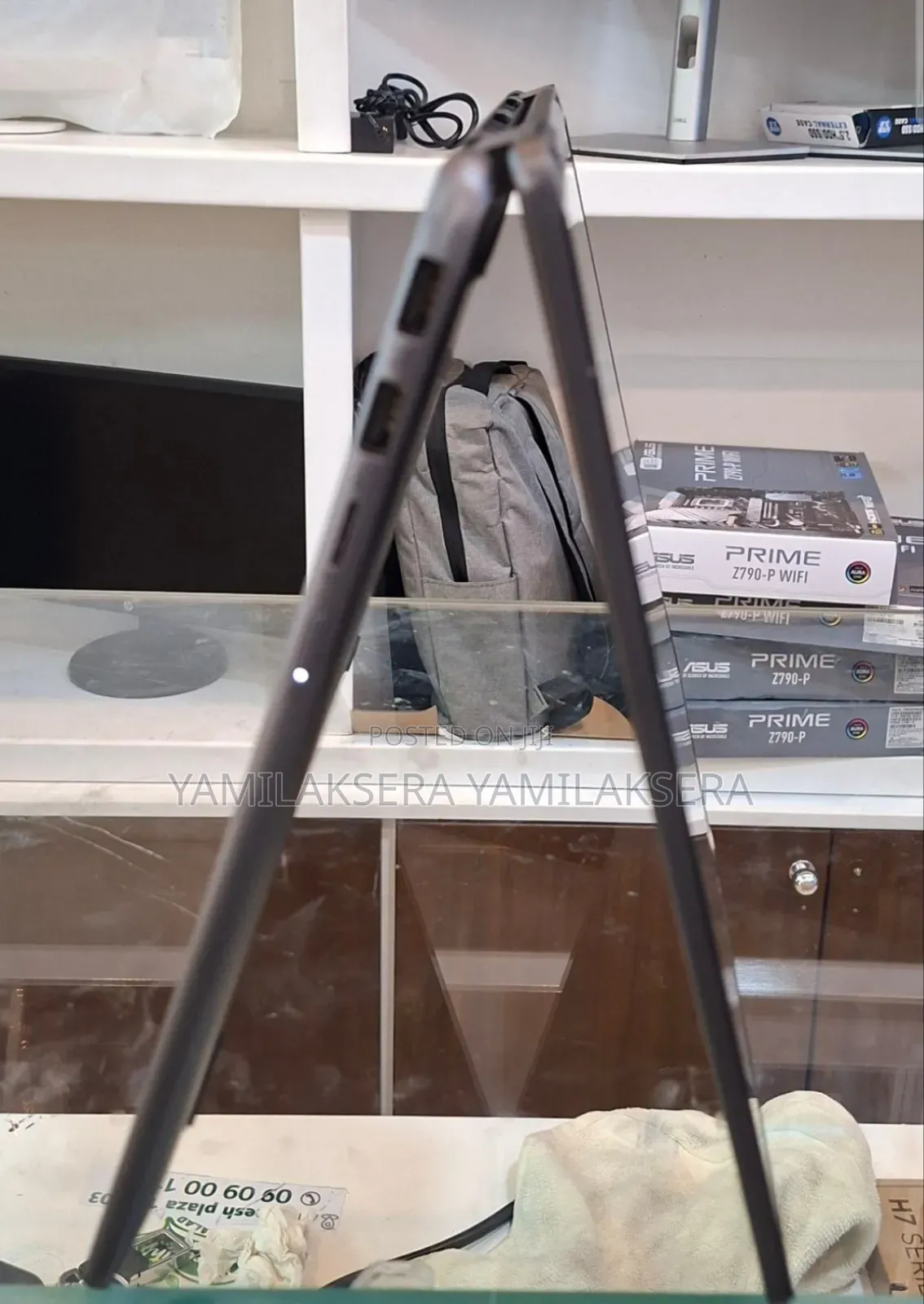 New Laptop Lenovo Yoga 7i 16GB Intel Core Ultra 7 SSD 1T