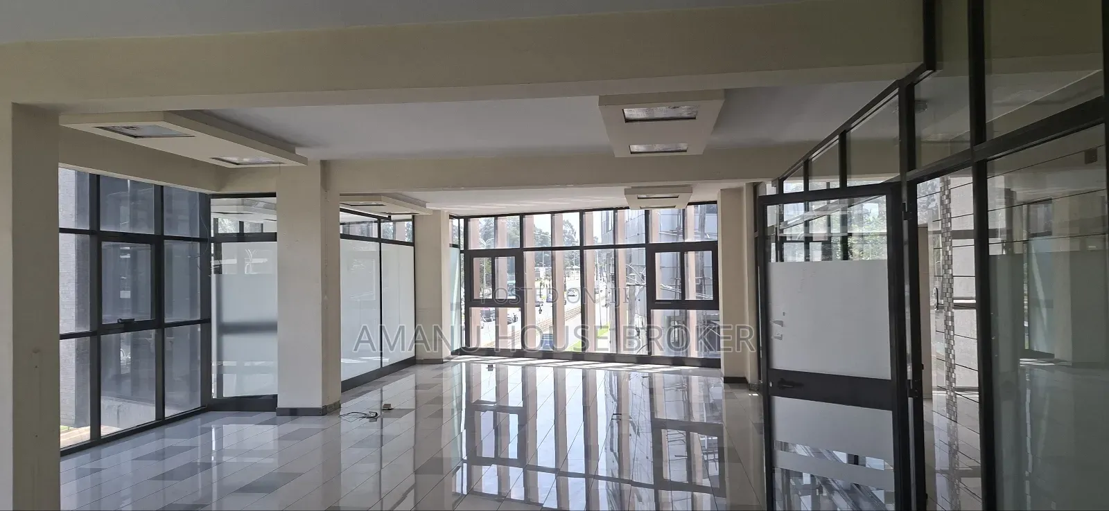 Urgent Office for Rent in Kebna Area 280sq M Including Vat 238,000irt