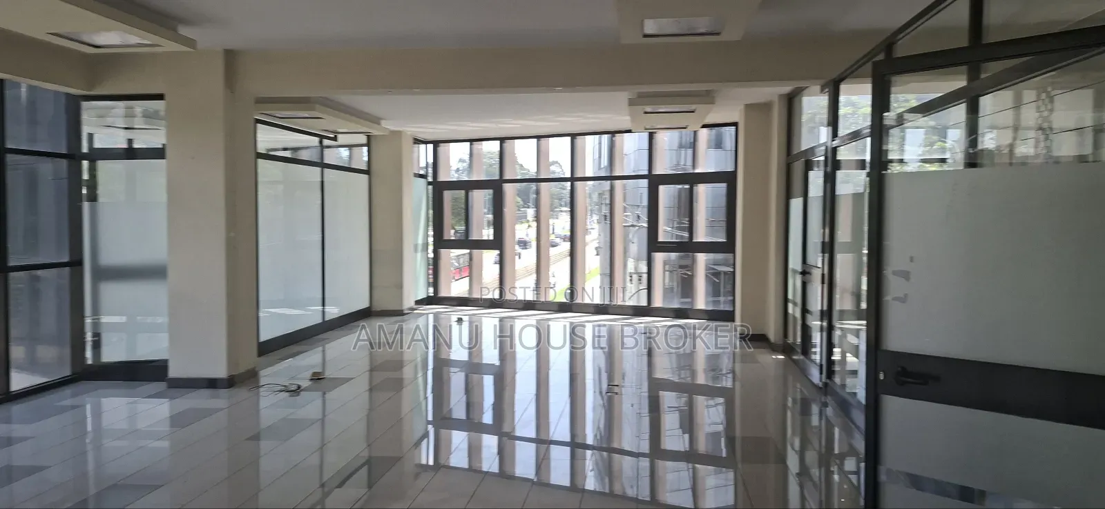 Urgent Office for Rent in Kebna Area 280sq M Including Vat 238,000irt