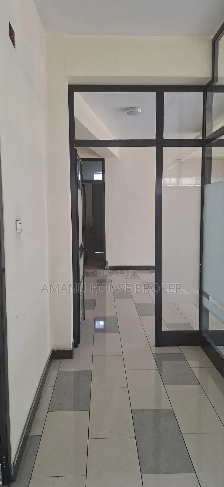 Urgent Office for Rent in Kebna Area 280sq M Including Vat 238,000irt
