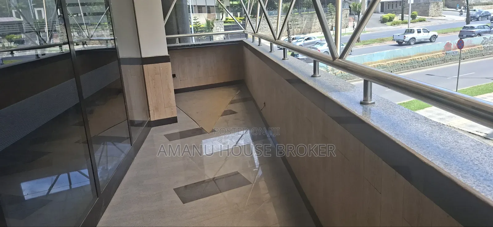 Urgent Office for Rent in Kebna Area 280sq M Including Vat 238,000irt