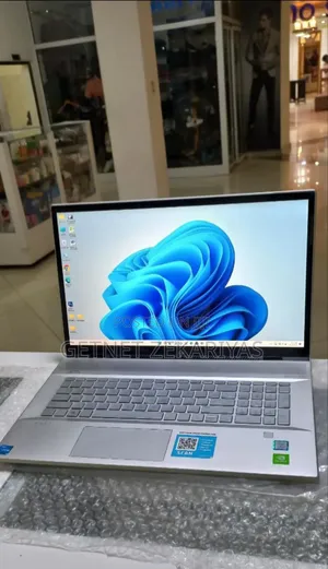 Photo - New Laptop HP Envy 17 16GB Intel Core I7 SSD 512GB