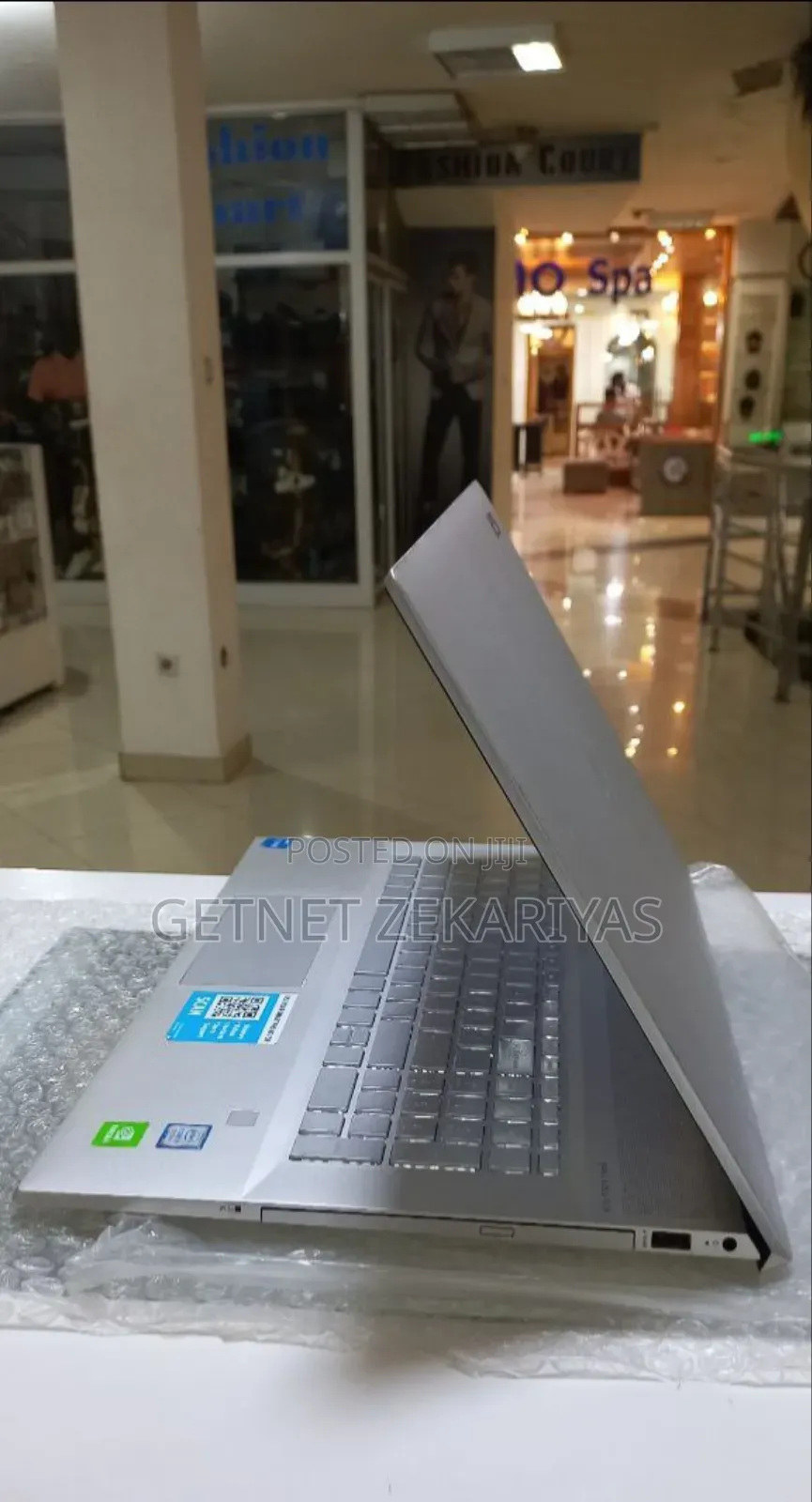 New Laptop HP Envy 17 16GB Intel Core I7 SSD 512GB