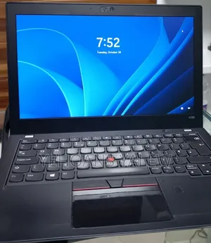 New Laptop Lenovo Thinkpad X13 Yoga 8GB Intel Core I7 SSD 256GB