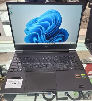 New Laptop HP Victus 16 32GB AMD Ryzen 5 SSD 1T