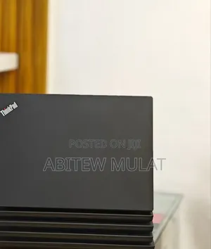 New Laptop Lenovo Thinkpad P14s 16GB AMD Ryzen 7 SSD 512GB