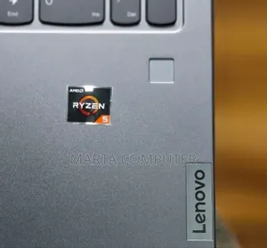 New Laptop Lenovo Yoga 7i 32GB Intel Core i5 SSD 512GB