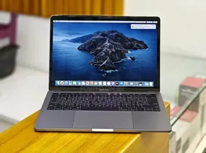 New Laptop Apple MacBook Pro 2019 16GB Intel Core I5 SSD 1T