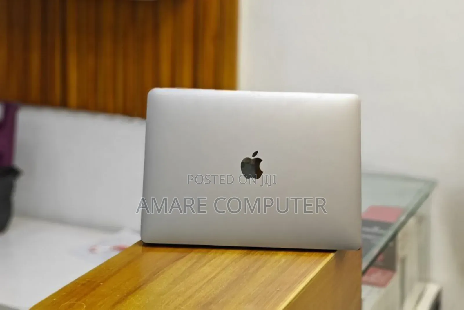 New Laptop Apple MacBook Pro 2019 16GB Intel Core I5 SSD 1T