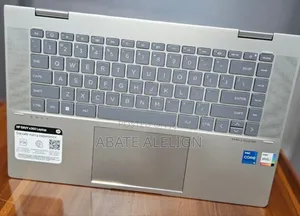 New Laptop HP Envy X360 8GB Intel Core I5 SSD 512GB