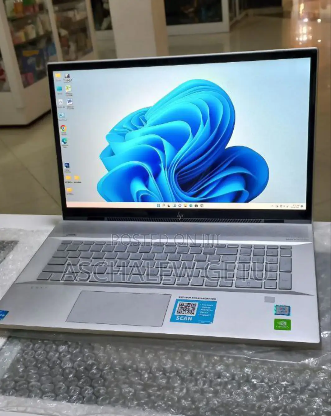 New Laptop HP Envy X360 16GB Intel Core I7 SSD 512GB