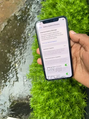 Photo - Apple iPhone 11 Pro 256 GB Red