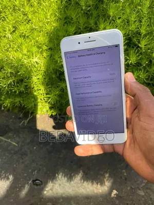 Photo - New Apple iPhone 8 Plus 64 GB White