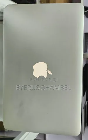 New Laptop Apple MacBook Air 2015 8GB Intel Core I5 SSD 128GB