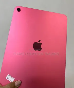 Photo - New Apple iPad (2025) 128 GB Red