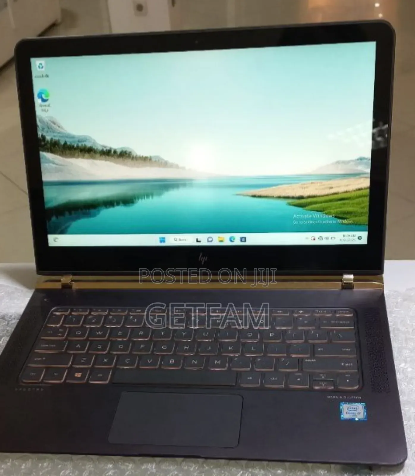 New Laptop HP Spectre 8GB Intel Core I7 SSD 256GB