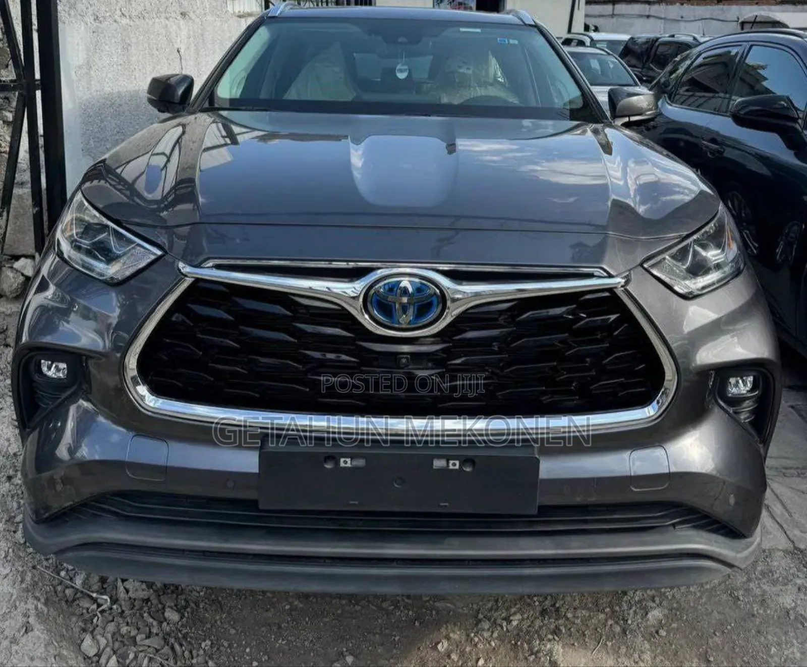 New Toyota Highlander Hybrid 2024 Gray