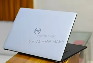 New Laptop Dell Precision 15 7550 16GB Intel Core I9 SSD 512GB