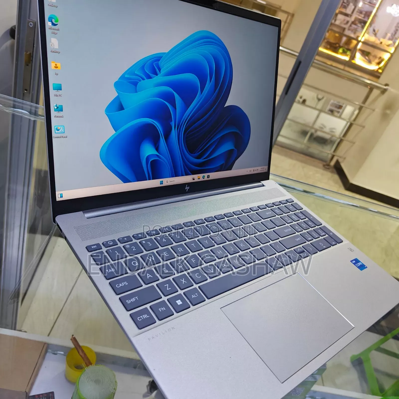 New Laptop HP Pavilion 14 16GB Intel Core I7 SSD 1T