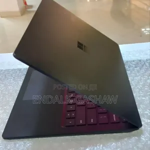 New Laptop Microsoft Surface 16GB Intel Core I7 SSD 512GB