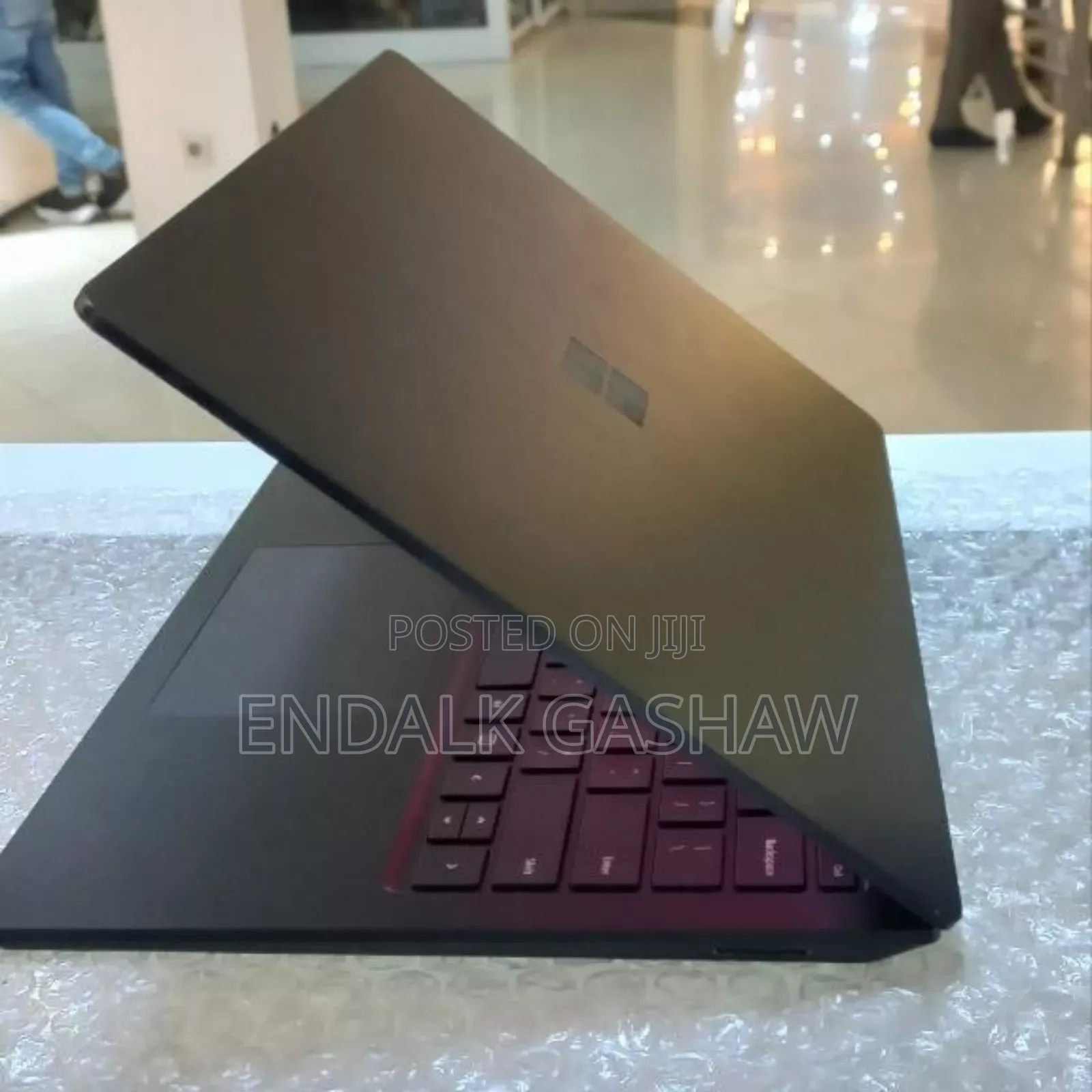 New Laptop Microsoft Surface 16GB Intel Core I7 SSD 512GB