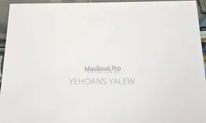 New Laptop Apple MacBook Pro 2024 M4 14-Inch 16GB Apple M4 SSD 512GB