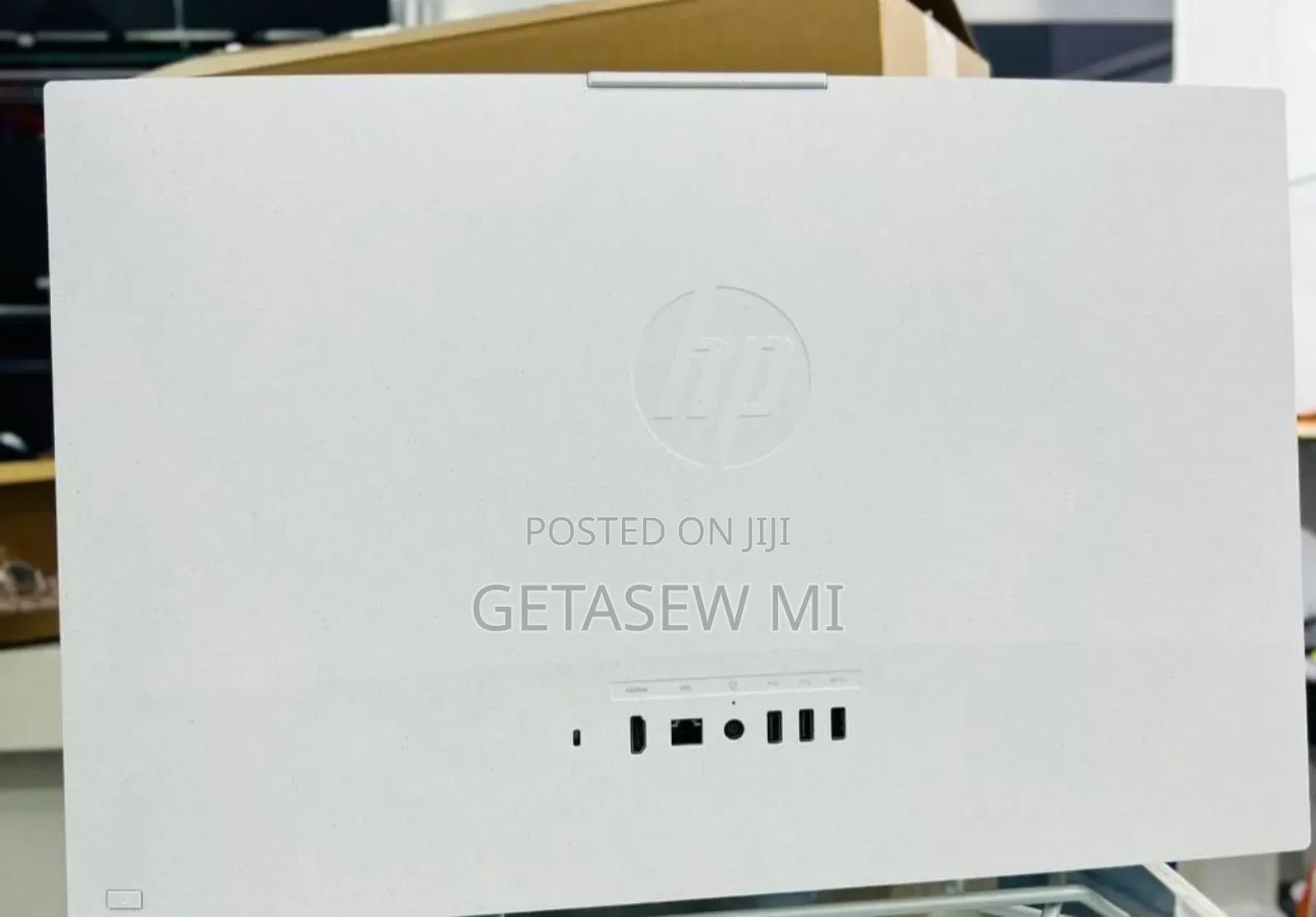 New HP 200 G4 22 All-in-One 8GB Intel Core I5 SSD 512GB