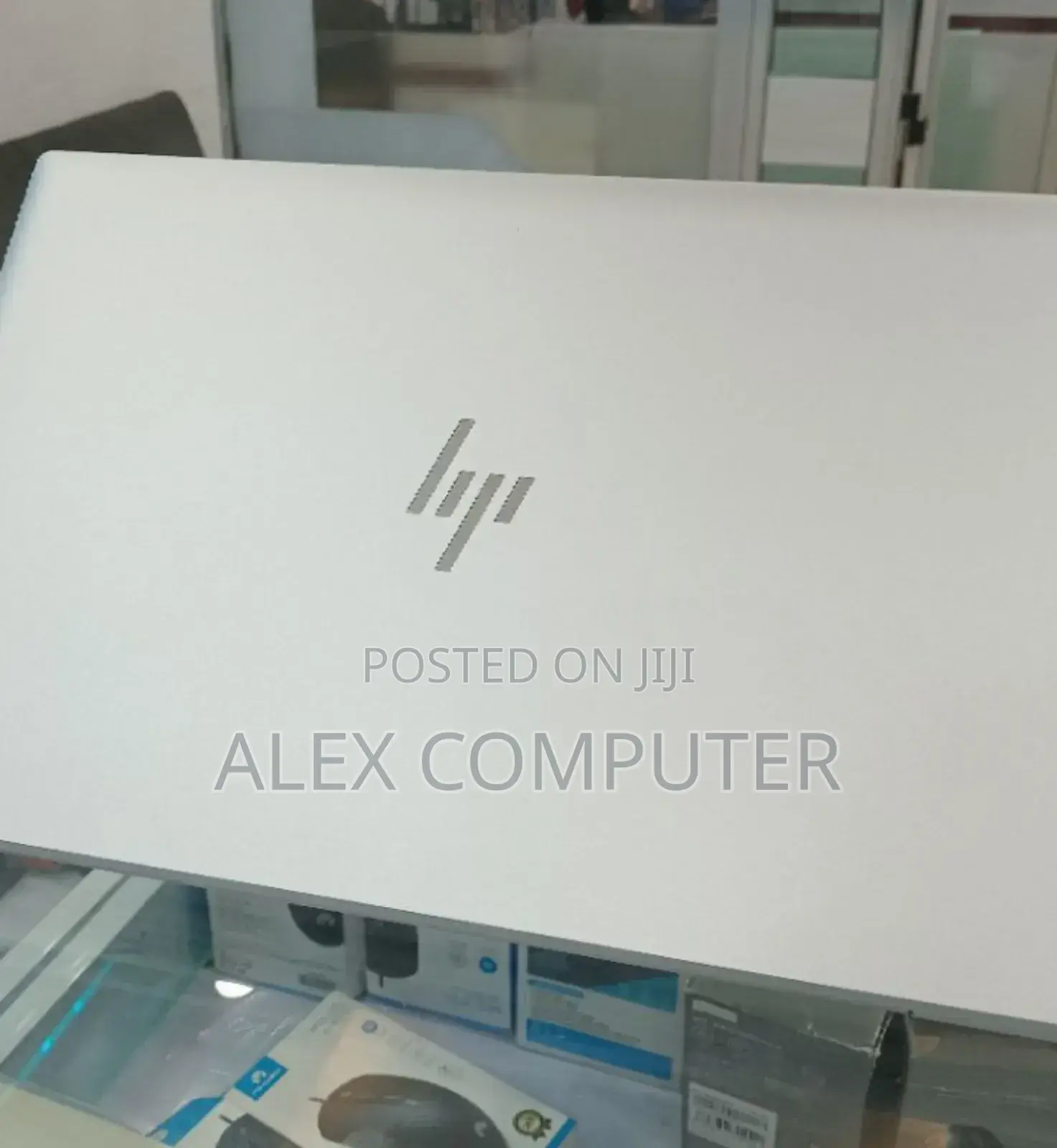 New Laptop HP EliteBook 840 G8 16GB Intel Core I7 SSD 512GB