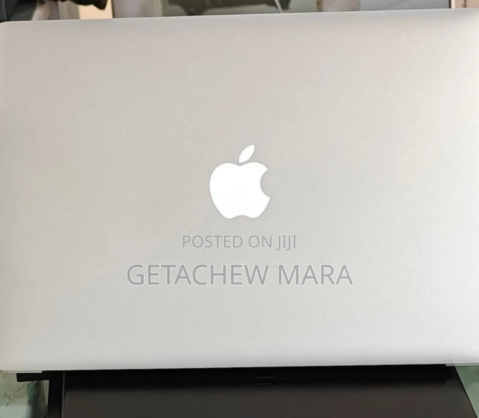 New Laptop Apple MacBook Pro 2017 8GB Intel Core I7 SSD 512GB