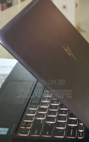 New Laptop HP Spectre 8GB Intel Core I7 SSD 256GB