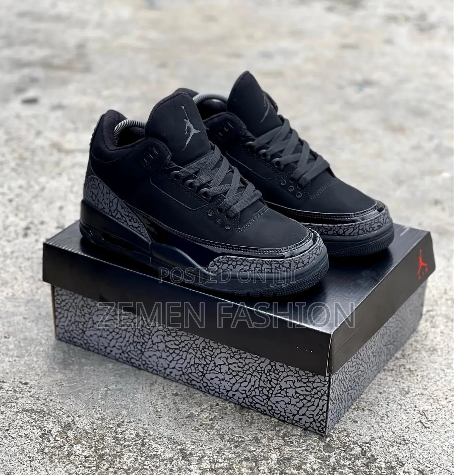 Jordan 3 Black Cat