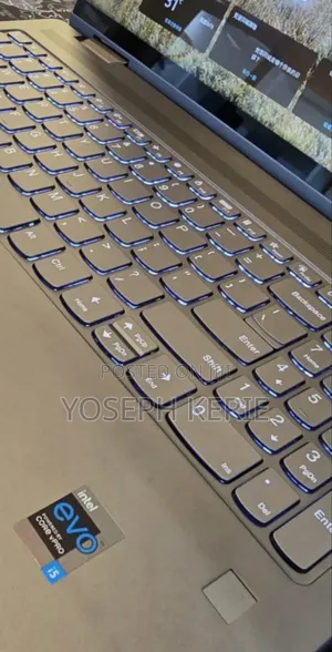 Photo - New Laptop Lenovo IdeaPad Yoga 2 Pro 16GB Intel Core I5 SSD 512GB