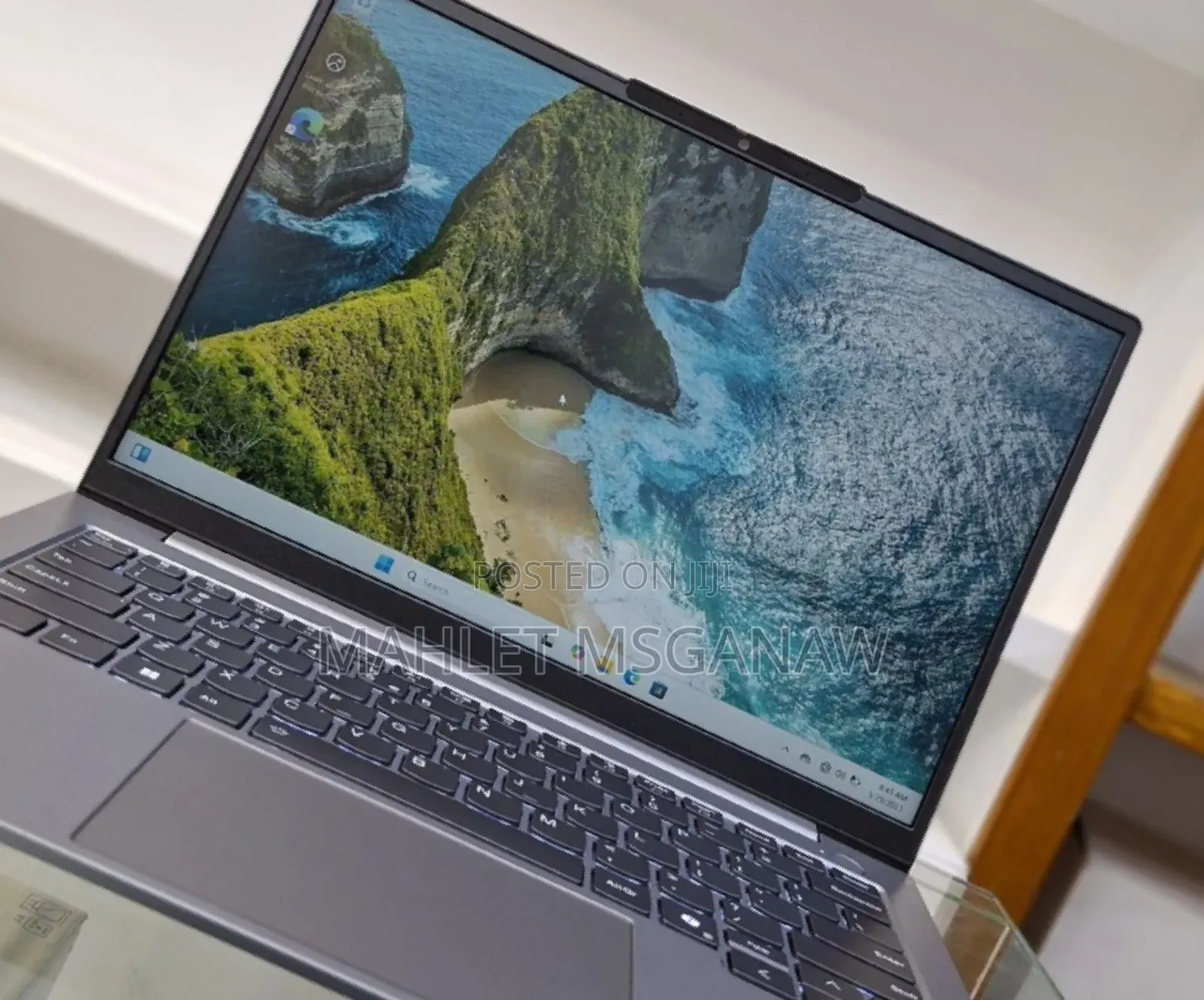 New Laptop Lenovo ThinkBook 13 16GB Intel Core Ultra 7 SSD 512GB