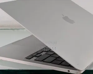 New Laptop Apple MacBook Air 2022 M2 8GB Intel Core M2 SSD 256GB