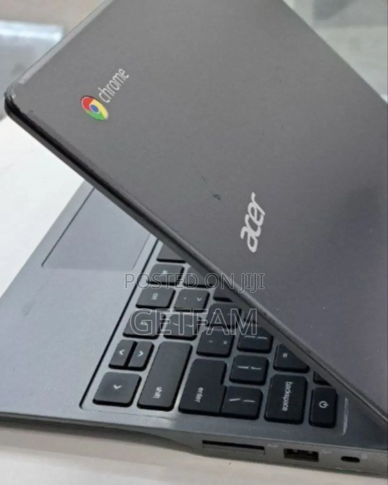 New Laptop Acer Predator Helios 300 4GB Intel SSD 128GB