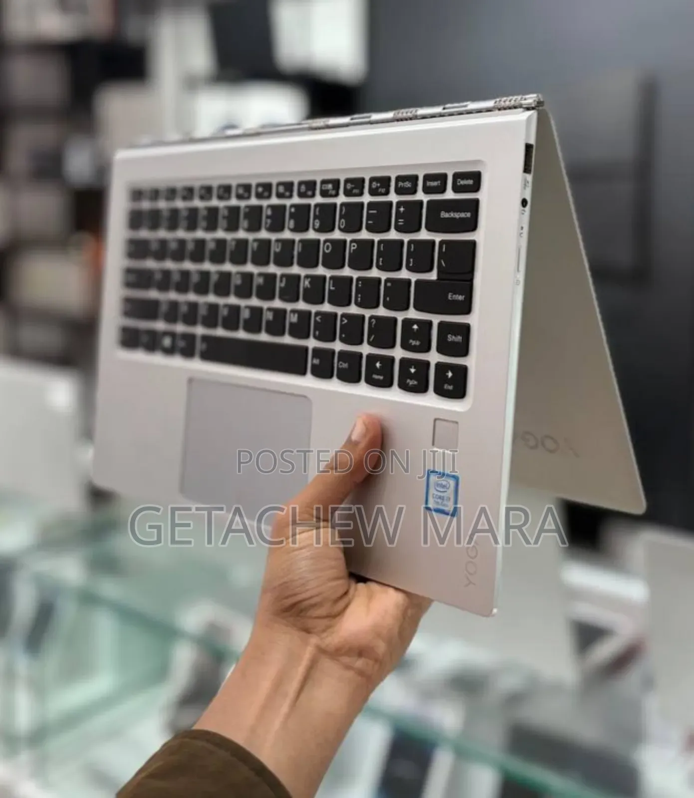 New Laptop Lenovo Yoga 910 8GB Intel Core I7 SSD 512GB