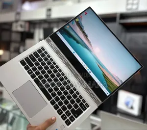 New Laptop Lenovo Yoga 910 8GB Intel Core I7 SSD 512GB