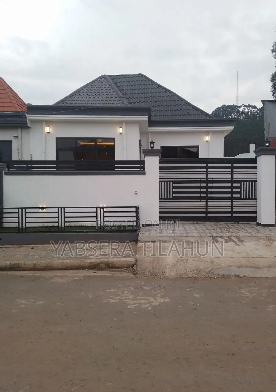 3bdrm Villa in Addis Ababa, Yeka for sale