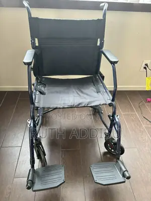 Wheelchair老闆normal Foldable Medical Wheelchair in Ethiopia Wheelchair