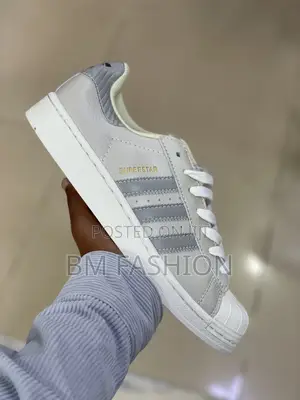 Photo - Adidas Superstar Old School Gray X White
