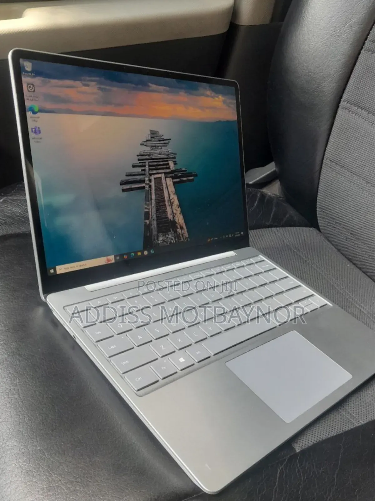 New Laptop HP 14-Dq1025cl 4GB Intel Core I5 SSD 256GB