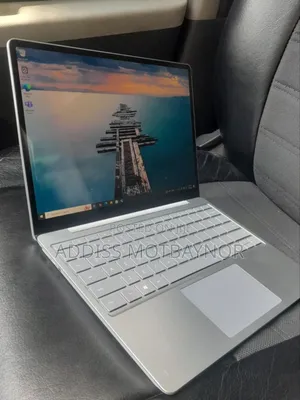 Photo - New Laptop HP 14-Dq1025cl 4GB Intel Core I5 SSD 256GB