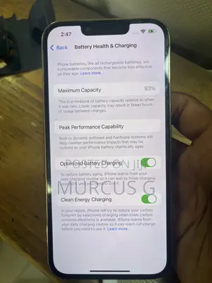 Photo - Apple iPhone 13 Pro 256 GB Gold