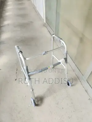 Photo - With Front Wheels Walker胺我medical Walker知道medical Walker网不walker New