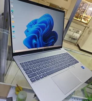 New Laptop HP Pavilion 15 16GB Intel Core I7 SSD 1T