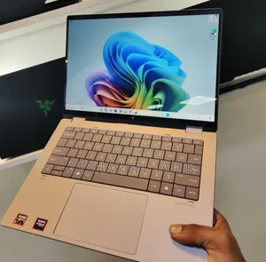 New Laptop HP OmniBook 5 Flip 16GB Intel Core I5 SSD 512GB