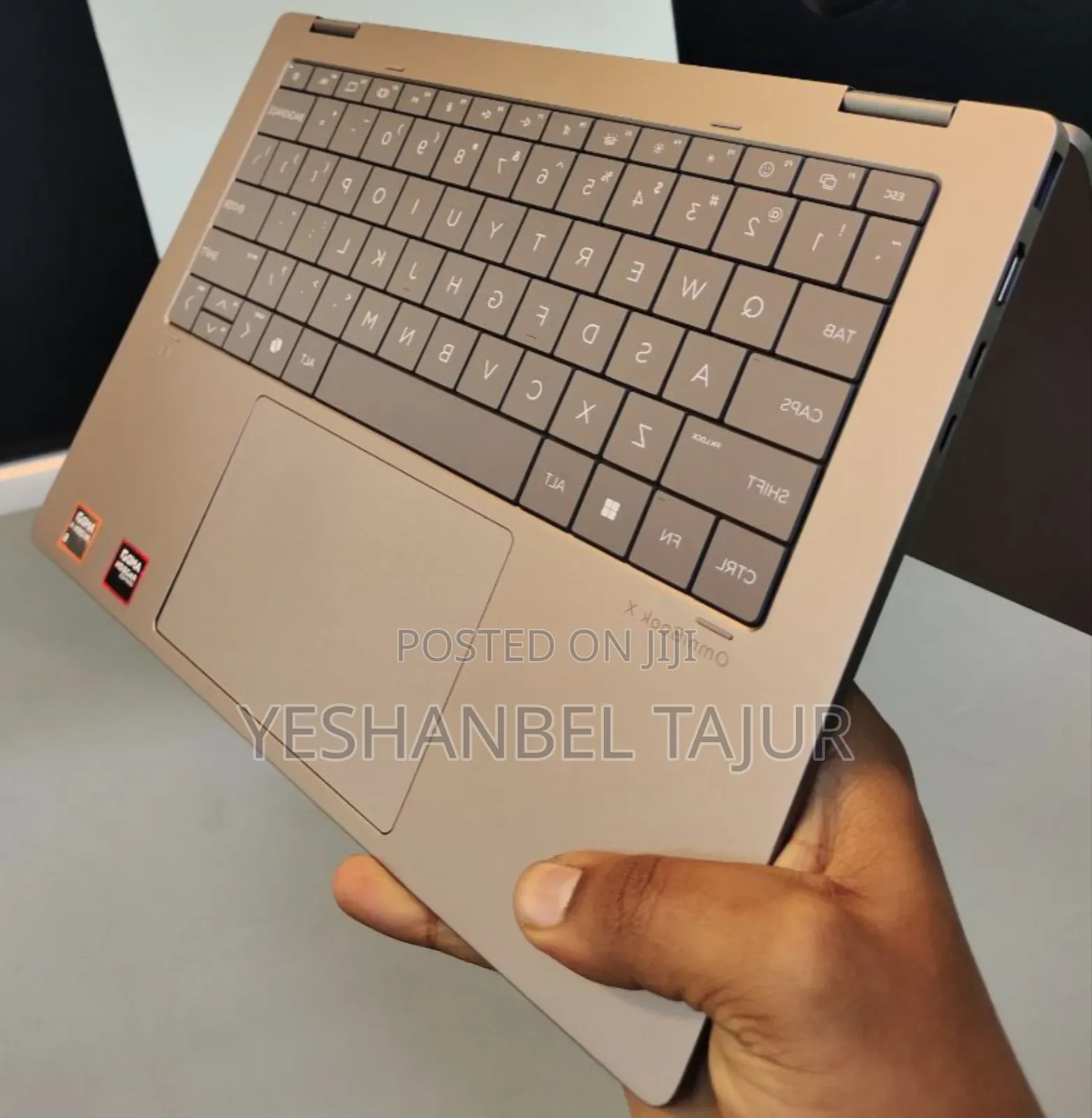 New Laptop HP OmniBook 5 Flip 16GB Intel Core I5 SSD 512GB