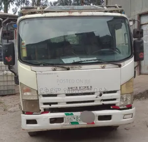 Photo - Izuzu Obama 2013 Model