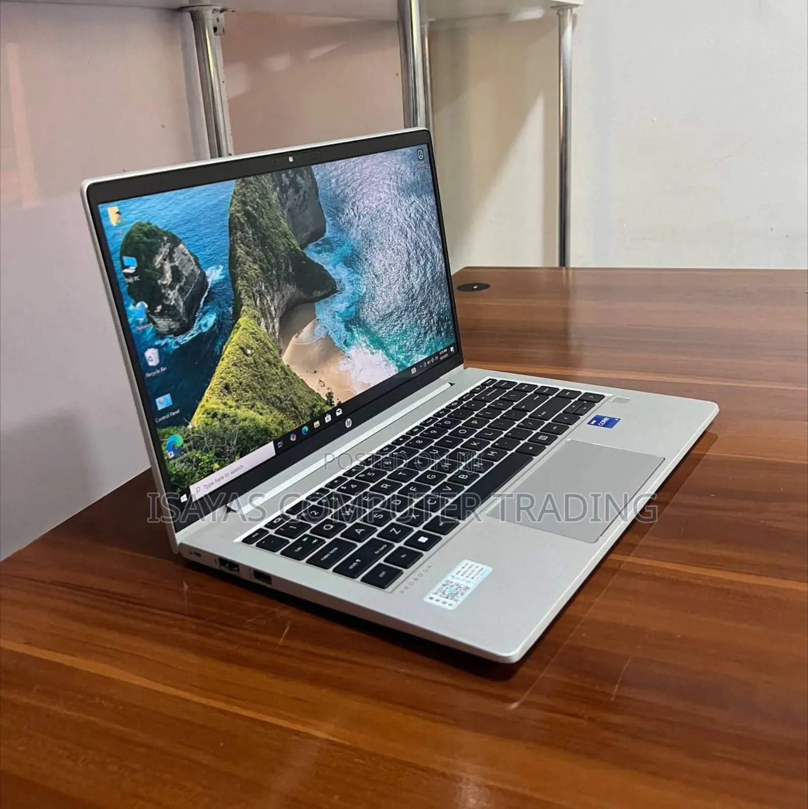 New Laptop HP ProBook 440 16GB Intel Core i7 SSD 1T